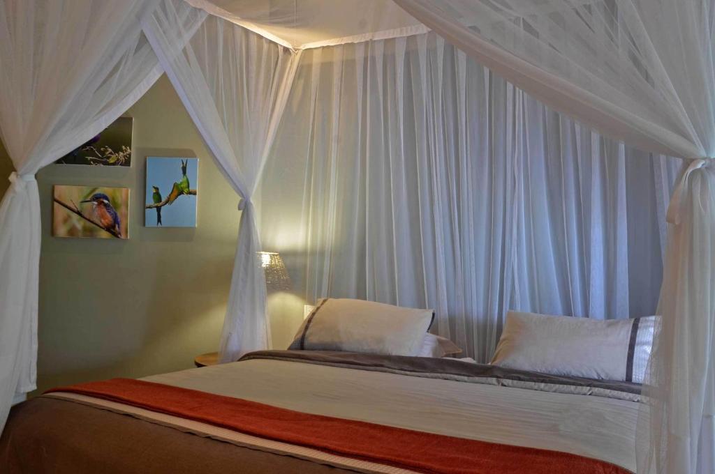 Tingala Lodge - Bed In The Bush Phalaborwa Chambre photo