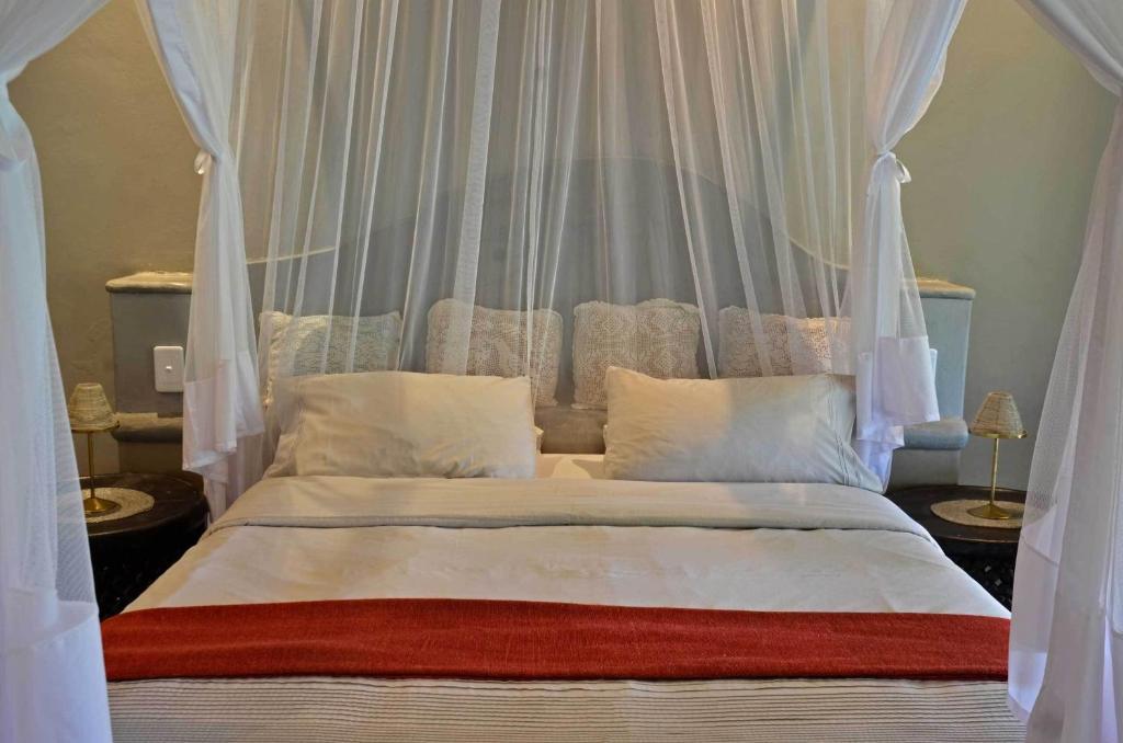 Tingala Lodge - Bed In The Bush Phalaborwa Chambre photo