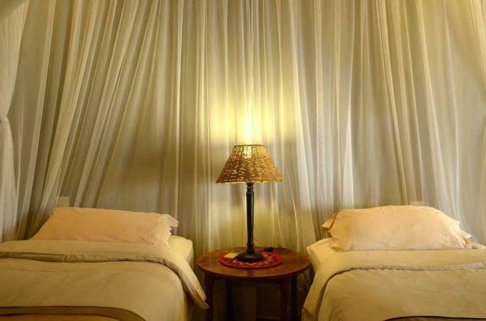 Tingala Lodge - Bed In The Bush Phalaborwa Extérieur photo